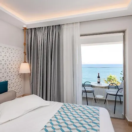 호텔 Triton Boutique 4*