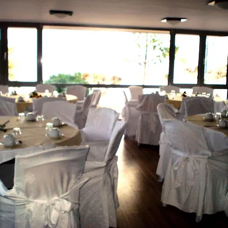 Triton Boutique 호텔