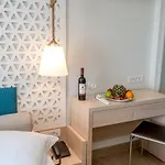 Hotell Triton Boutique