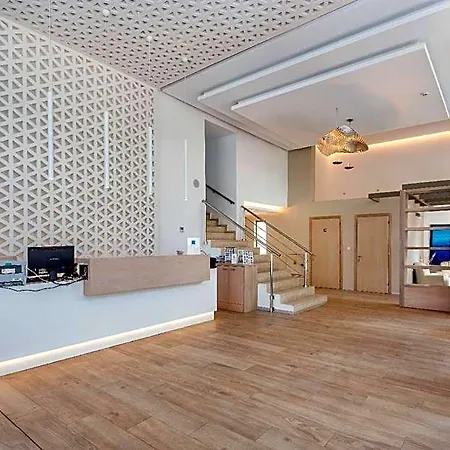 Triton Boutique 4*