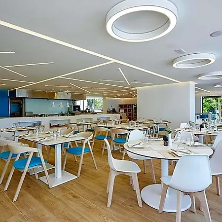 Hotel Triton Boutique 4*