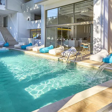 Hotel Triton Boutique Cos