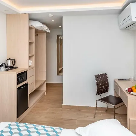 Hotel Triton Boutique Cos