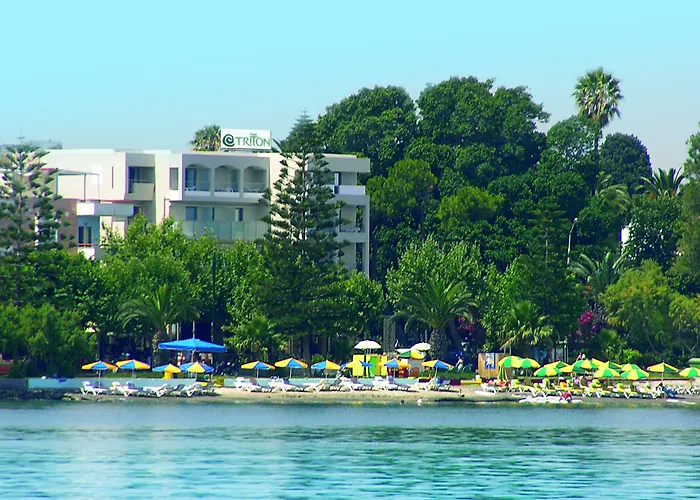 فندق Triton Boutique 4*